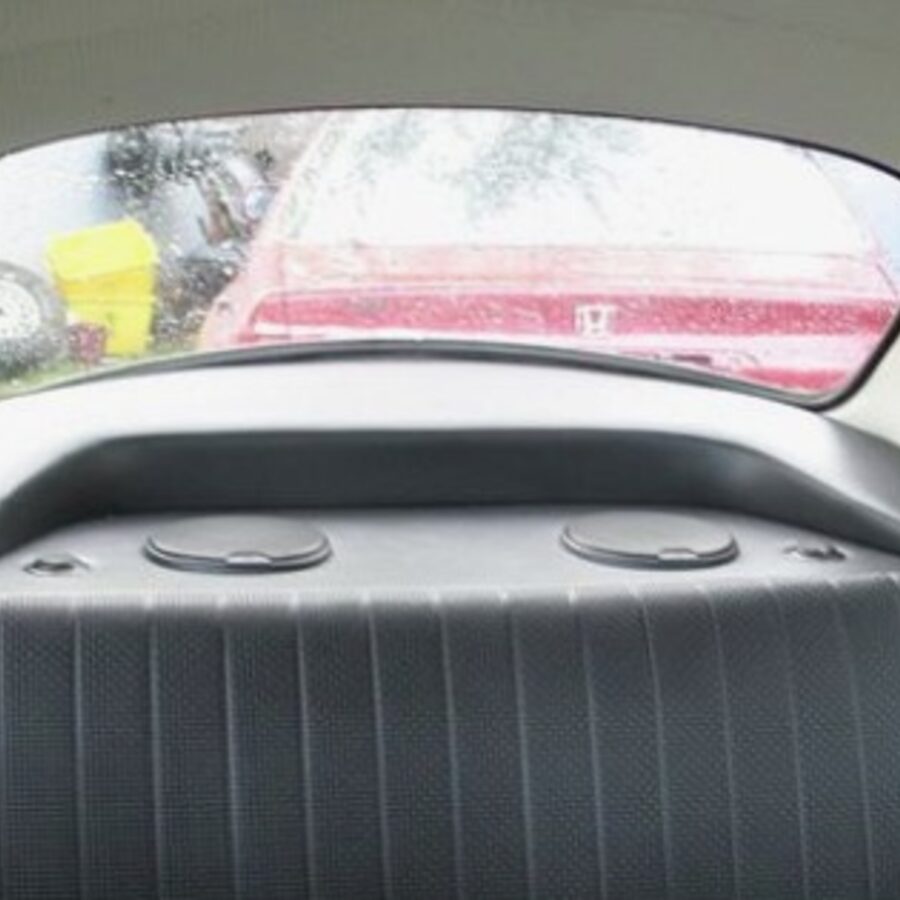 REAR SPEAKER SHELF, WHITE VINYL (AC885800ALT)